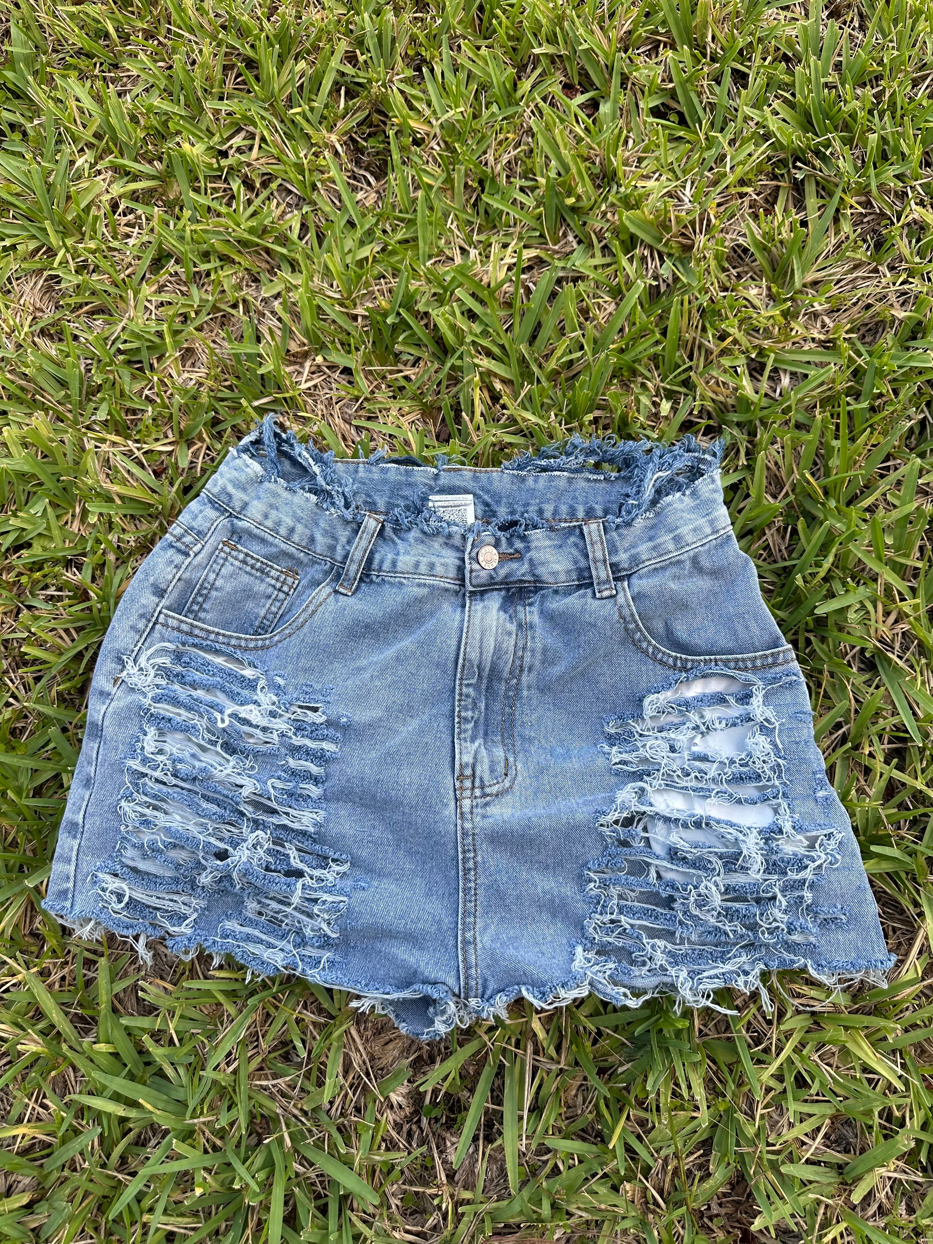 Shorts - Size 31/32