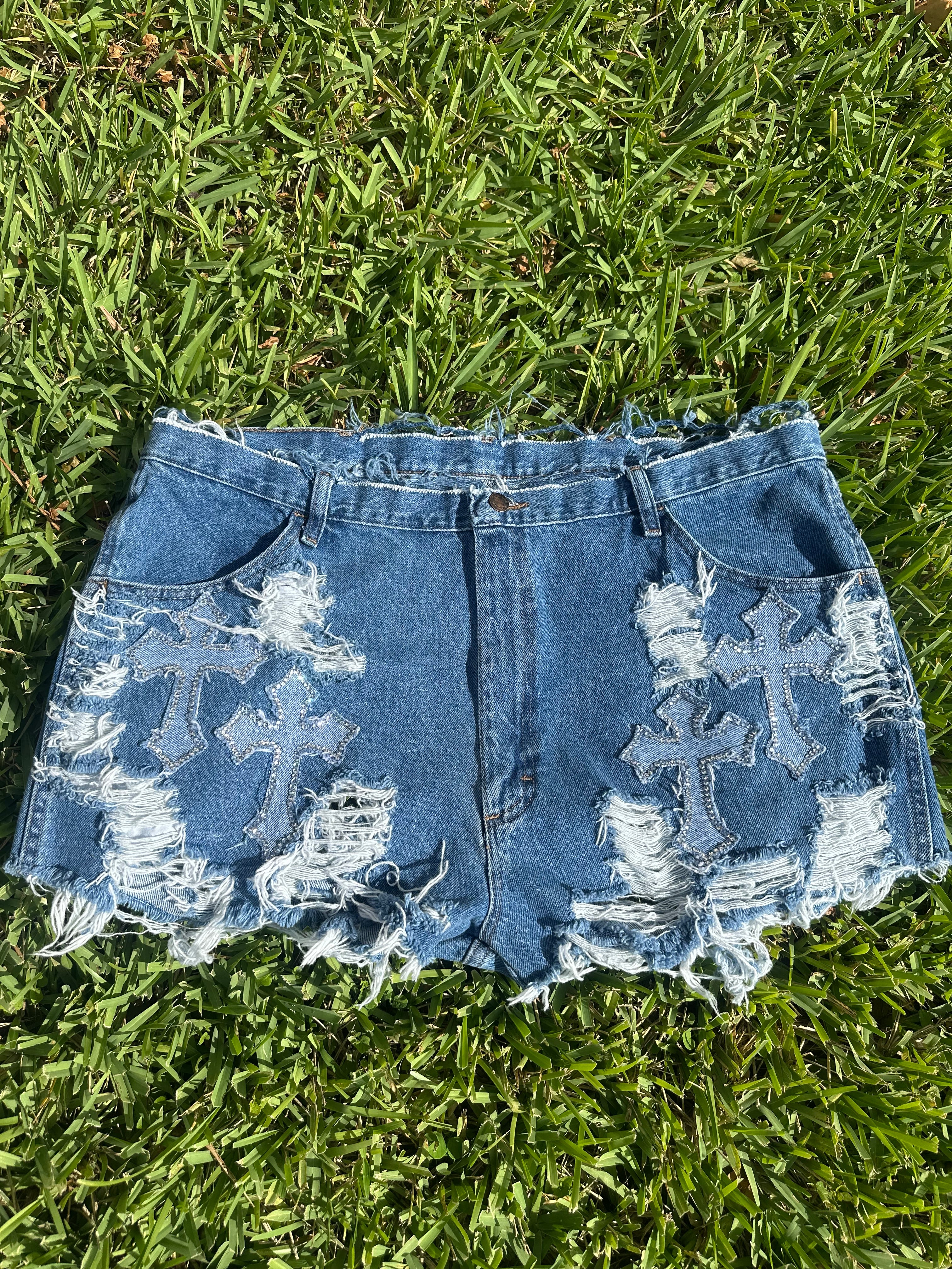RHINESTONE CHROME HEART SHORTS