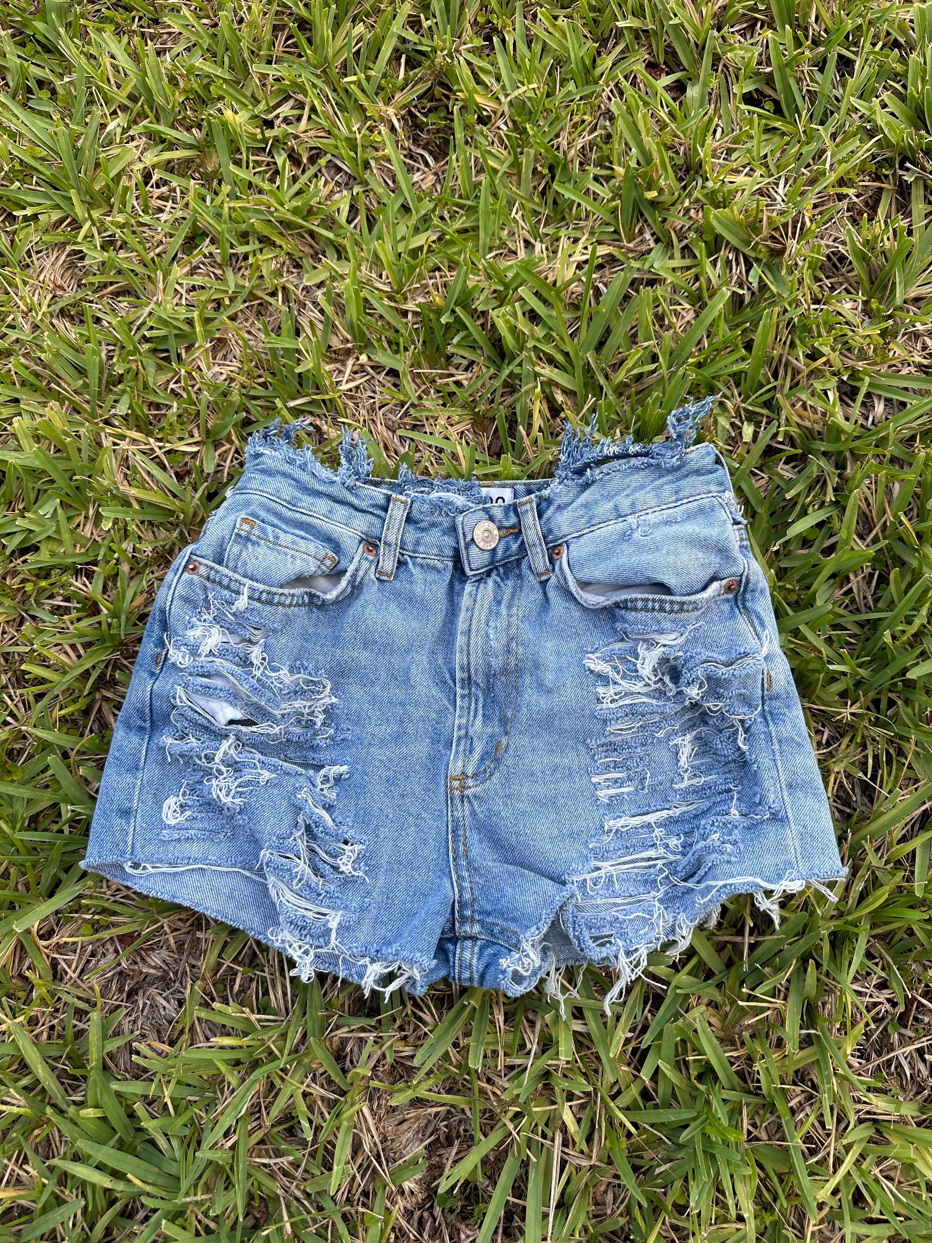 Shorts - Size 25