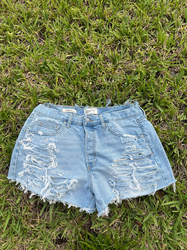 1 of 1 Shorts - Size 10